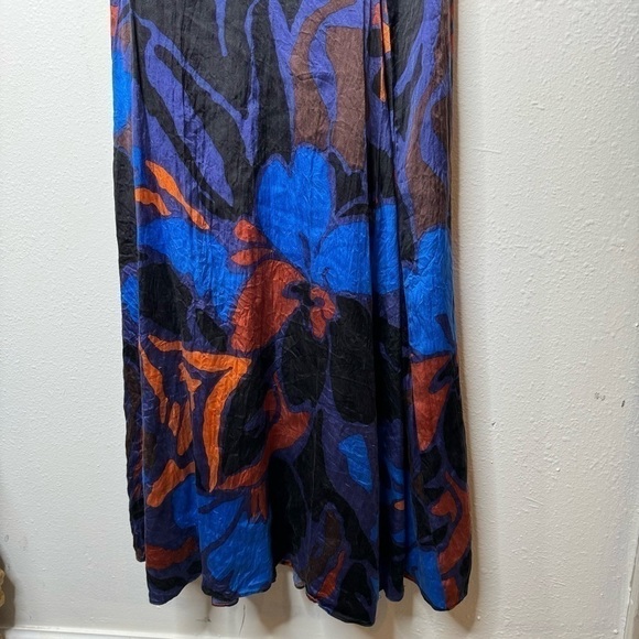 🎀 Marciano Silk Floral Halter Dress in Blue SIZE XS - Picture 4 of 7
